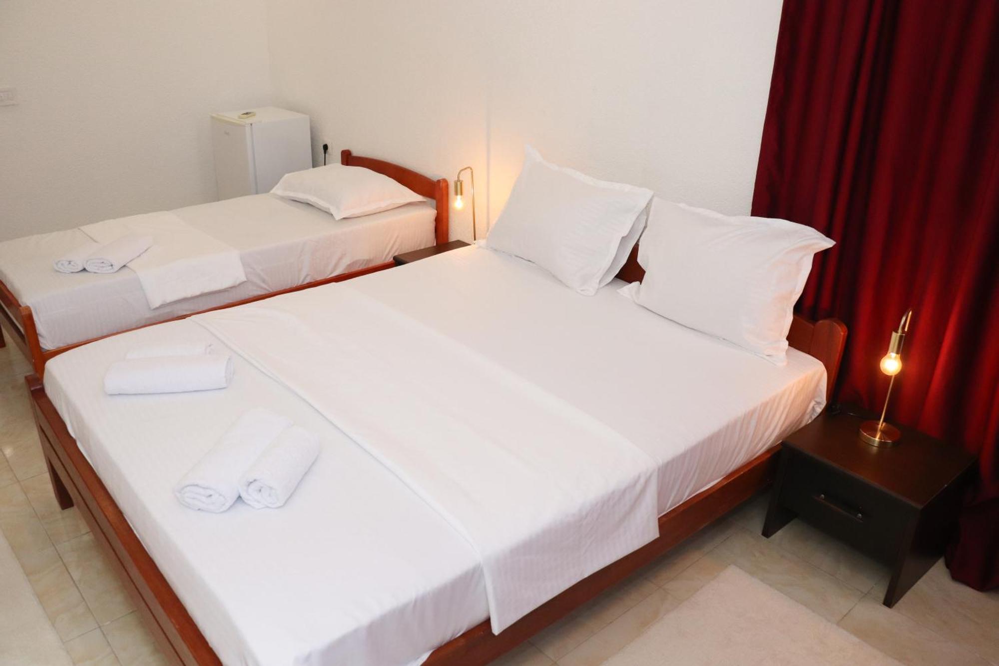 Holiday Park Verse Ulcinj Phòng bức ảnh