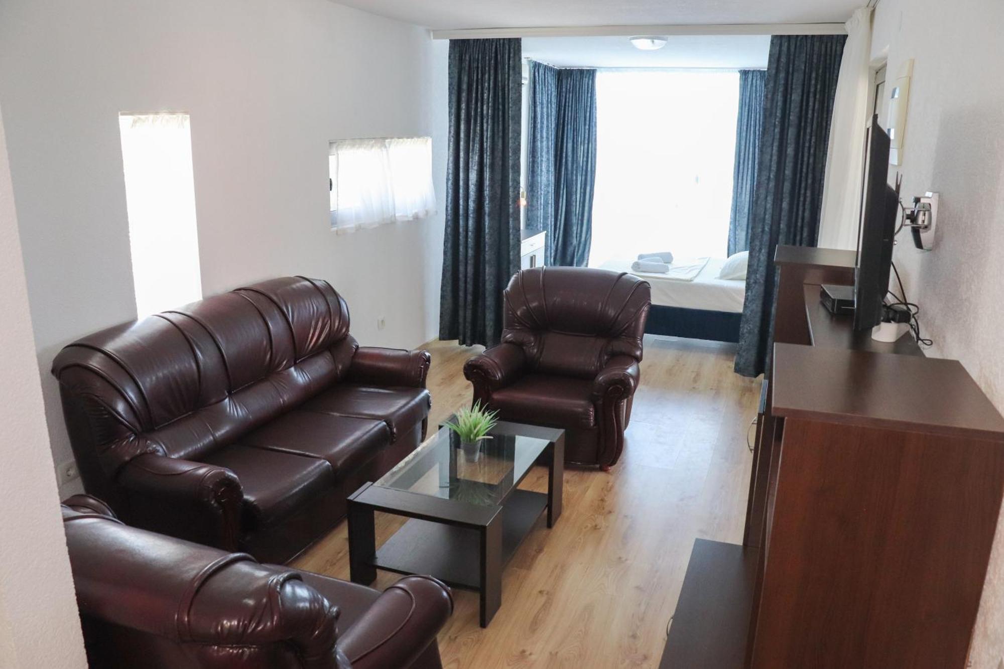 Holiday Park Verse Ulcinj Phòng bức ảnh