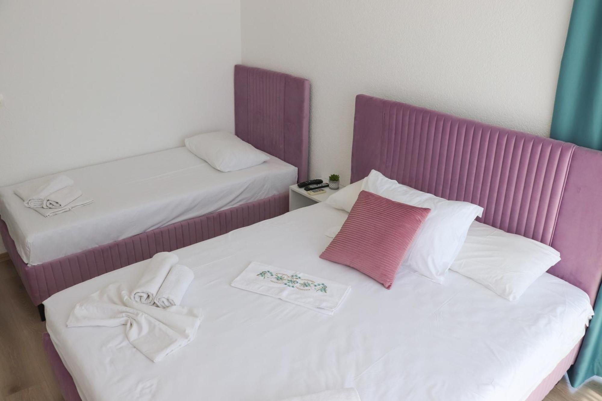 Holiday Park Verse Ulcinj Phòng bức ảnh