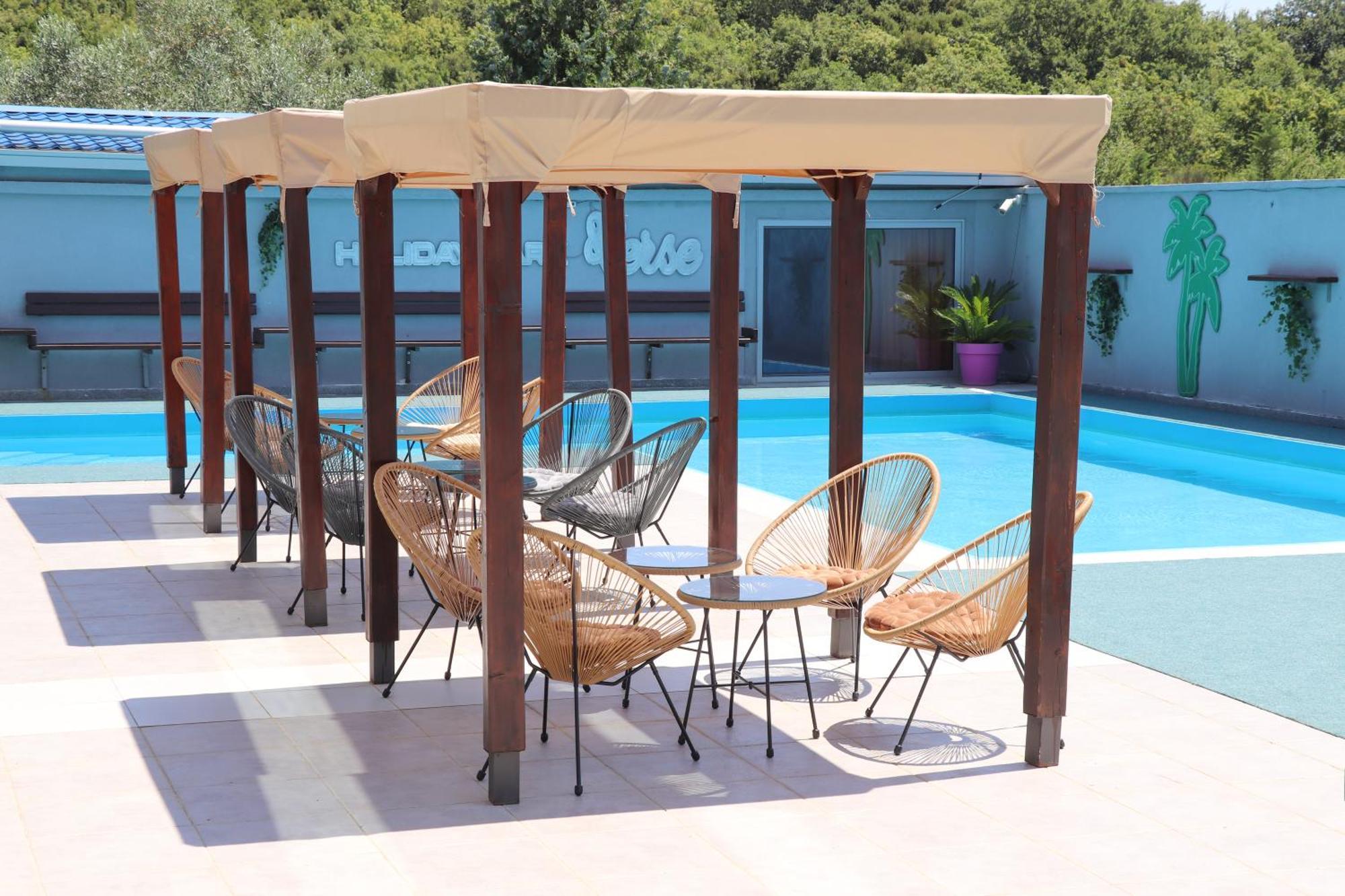 Holiday Park Verse Ulcinj Ngoại thất bức ảnh