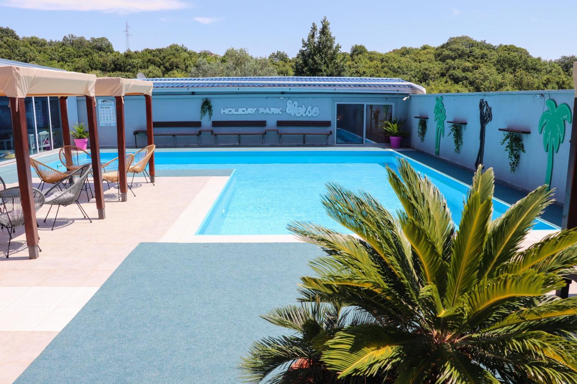 Holiday Park Verse Ulcinj Ngoại thất bức ảnh